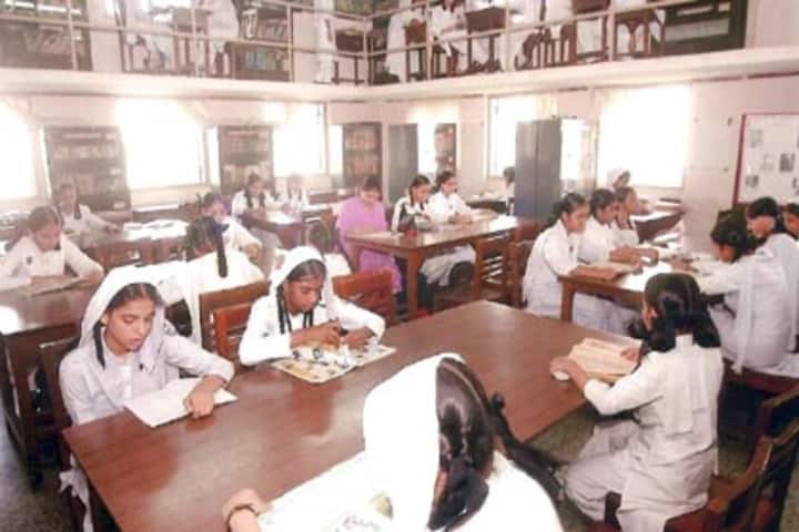 Anjuman I Islam S Saif Tyabji Girls High School And Junior College-Library