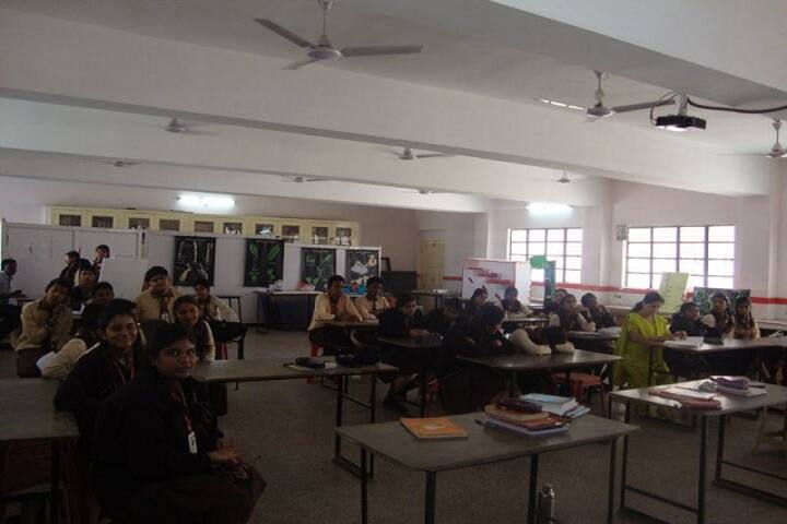 Holy Cross Senior Secondary School-Lab2