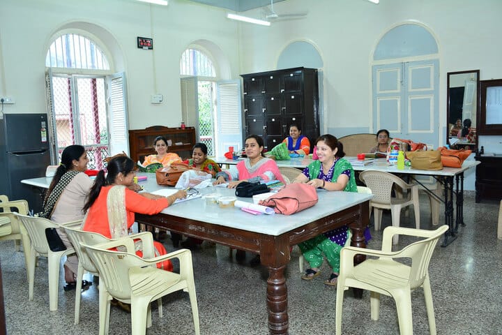 Bharda New High School and Junior College-Staff Room