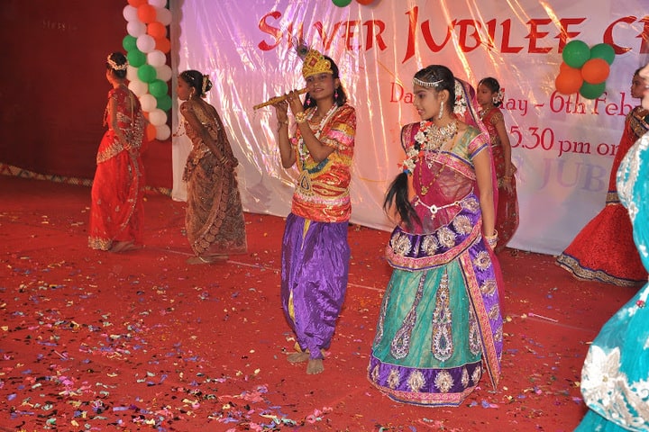 Mumbai Utkal English High School-Janmastra Festival