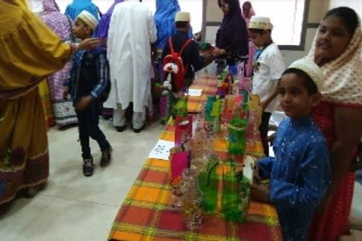 Saifi High School-Art and Craft