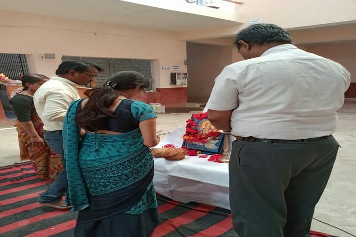 Intelligent Public School-Sarswati Pooja