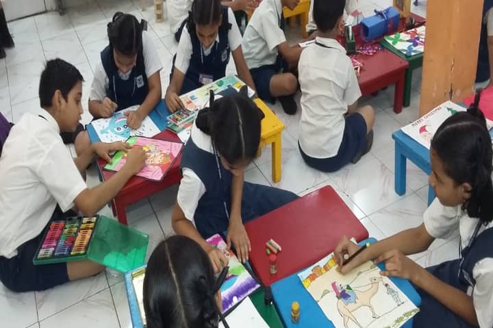 Matunga Premier School-Art and Craft
