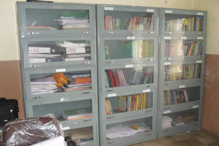 Pal Dharmendra Hindi High School-Library