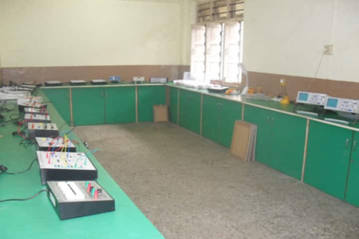 Pal Dharmendra Hindi High School-Physics Lab