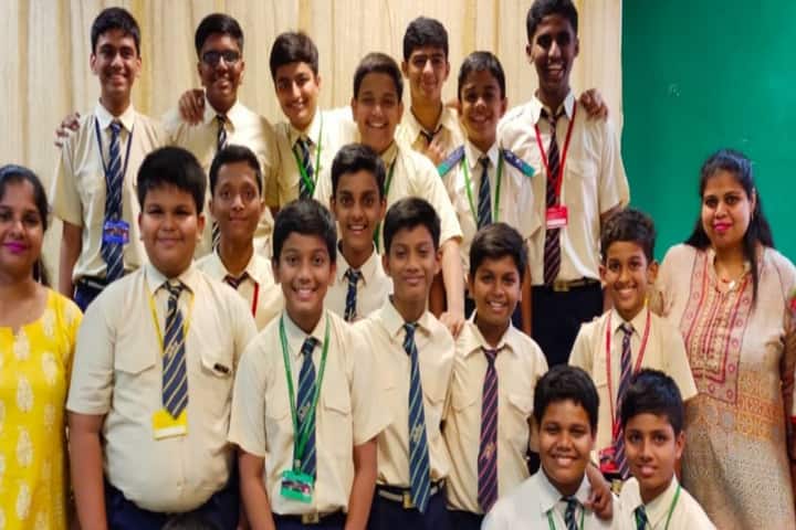 Dr Antonia Da Silva High School and Junior College of Commerce-Students