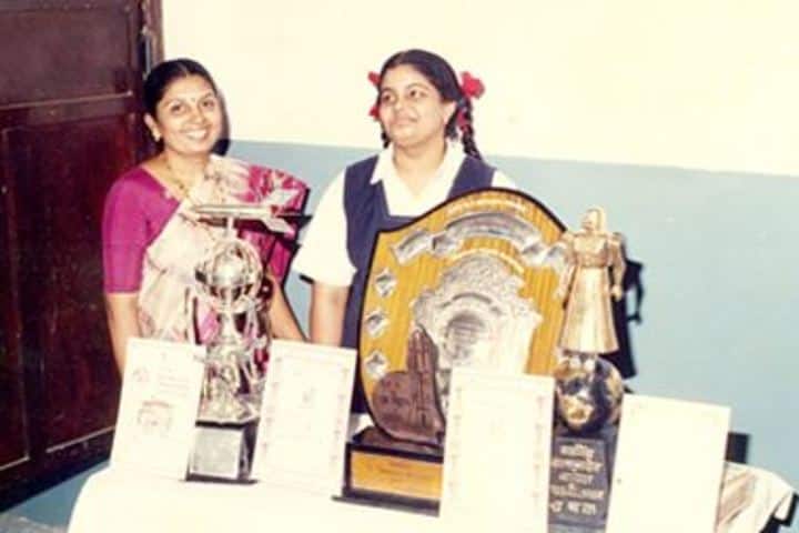 IES Modern English School-Achievement