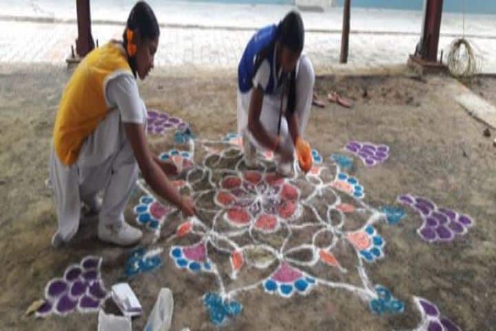 Annai Veilankannis Matric Higher Secondary School-Rangoli