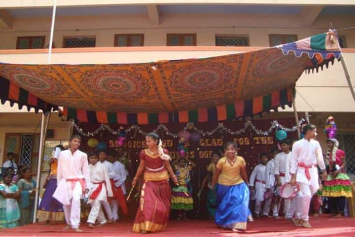 Annai Velankanni Matriculation Higher Secondary School-Dance