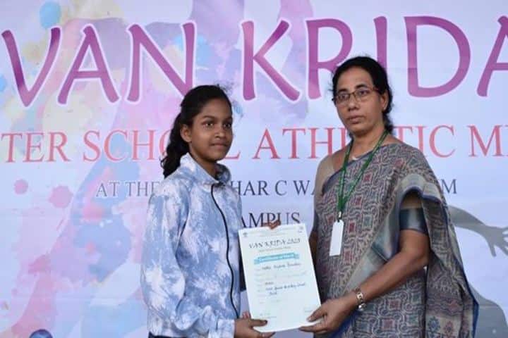 Vana Vani Matriculation Higher Secondary School-Athletic Meet