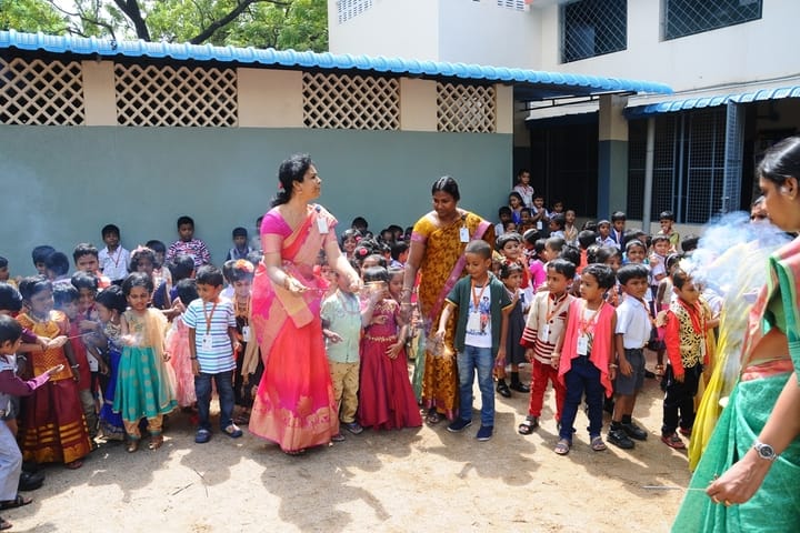 Valliammal Matriculation Higher Secondary School-Students