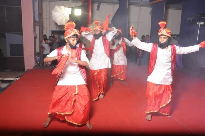 The Wesleys Matriculation Higher Secondary School-Dance