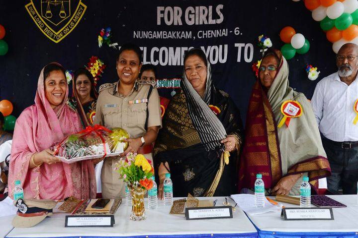 Crescent Matriculation Higher Secondary School for Girls-Presentation