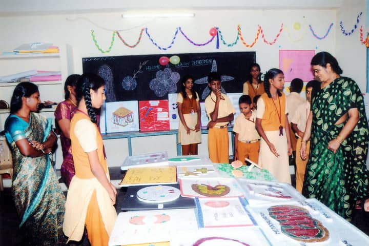 PMR Higher Secondary School-School Exhibition