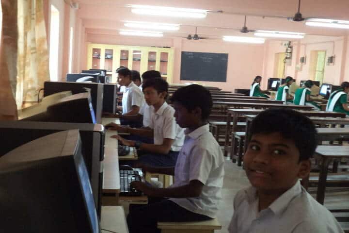 Prince Matriculation Higher Secondary School-Computer Lab