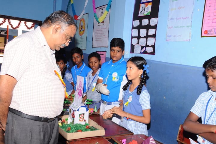 Kalaimagal Vidhya Mandir Matriculation Higher Secondary School-Science Exhibition