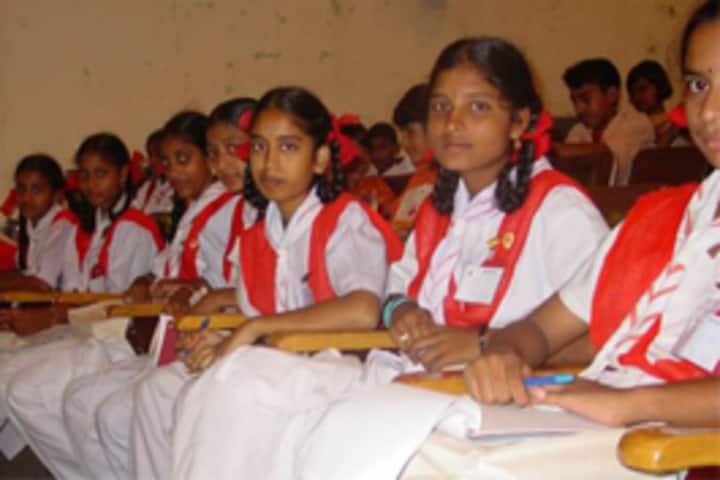 MKM Matriculation High Secondary School-Junior Red Cross