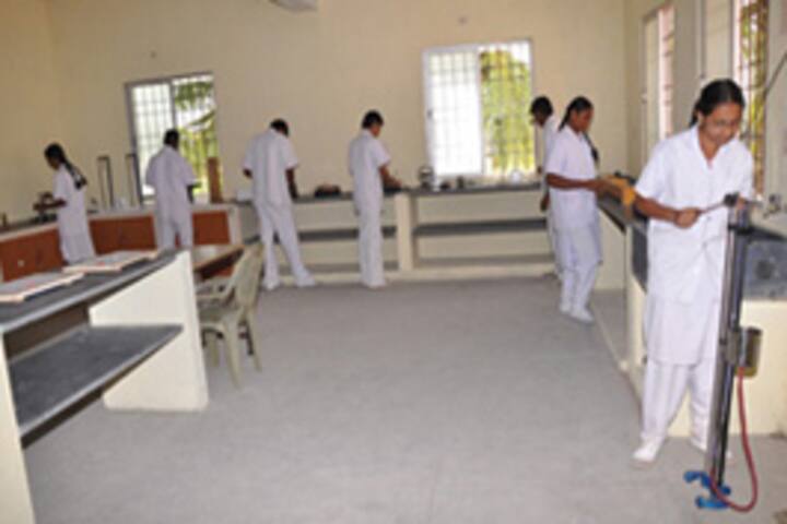 MKM Matriculation High Secondary School-Physics Lab