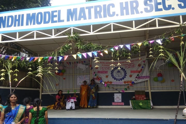 Sindhi Model Matriculation Higher Secondary School-Festival Celebrations
