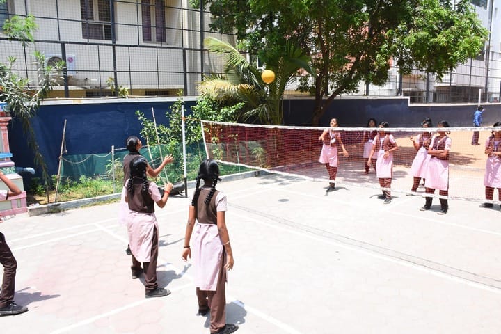 Sindhi Model Matriculation Higher Secondary School-Play Area