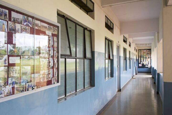 Bharati Vidyapeeth Pre Primary School English Medium-Corridor