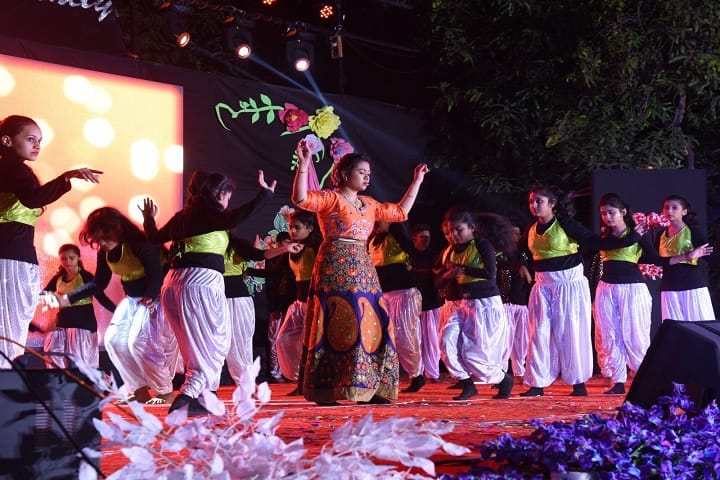 St Patricks Convent High School-Dance