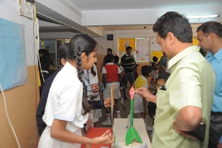 Tip Top Convent School-Science Exhibition