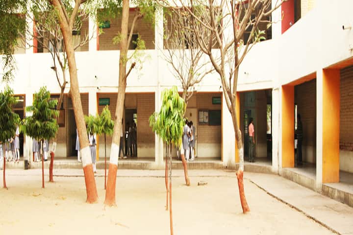 Fertilizer Nagar School-Front View
