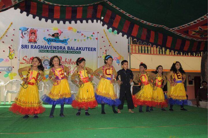 Sri Raghavendra Bala Kuteer English Medium High School-Dance