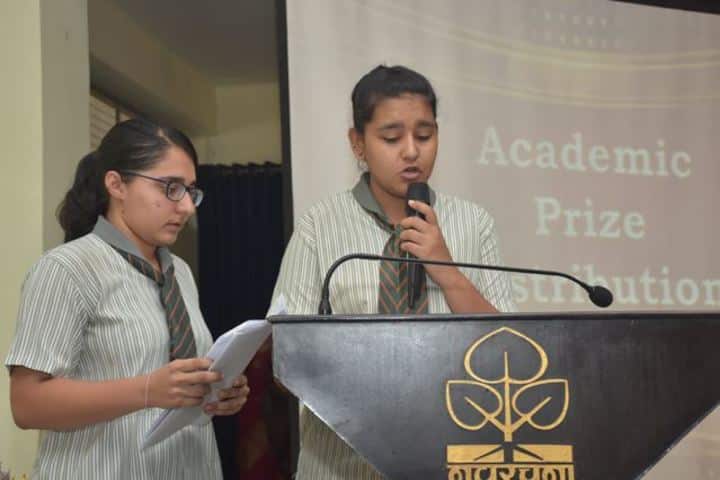 Navrachana Vidyani Vidualaya School-Student Speech