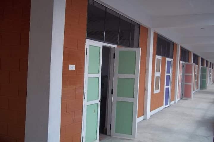Isha Vidhya Matriculation Higher Secondary School-Classroom