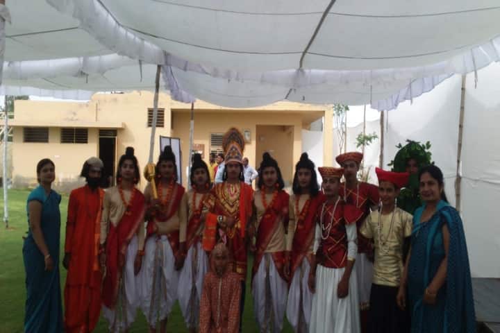Shri Maheshwari Senior Secondary School-Festivals