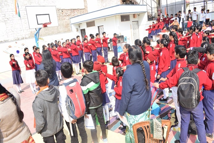 Bakhshis Springdales Junior School-Assembly