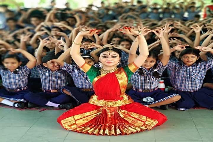 Bakhshis Springdales Junior School-Dance