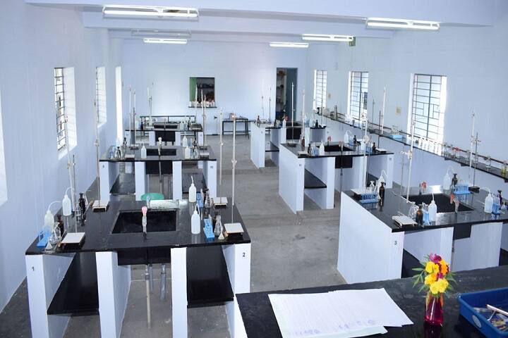 Sri Ragavendra Matriculation School-Science Lab