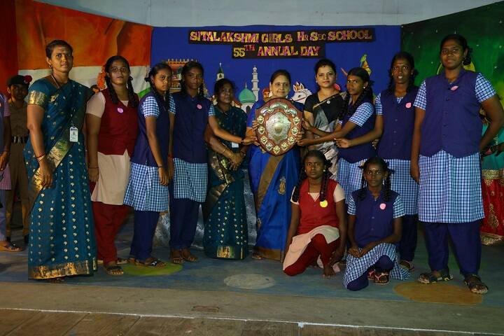 Sitalakshmi Girls Higher Secondary School-Prize