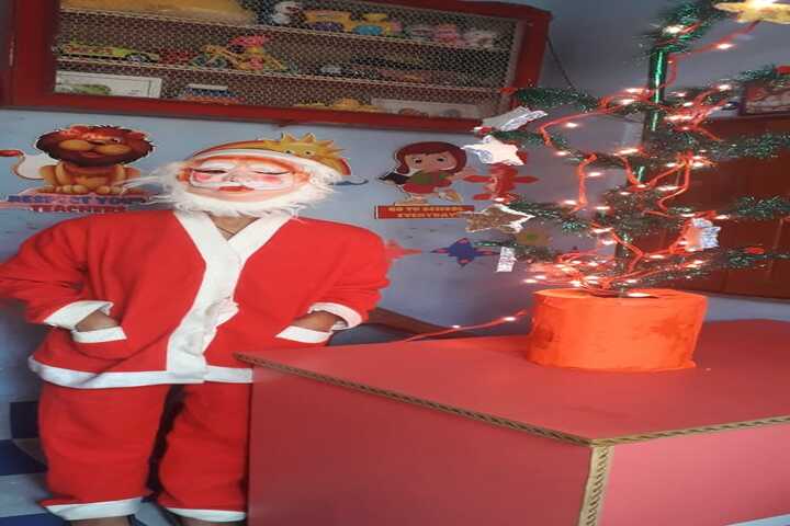 Vivekanand Memorial Academy-Christmas Carnival