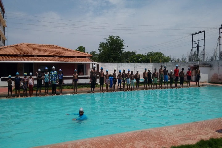 Shaanthi Matriculation Higher Secondary School-Swimming Pool Classes