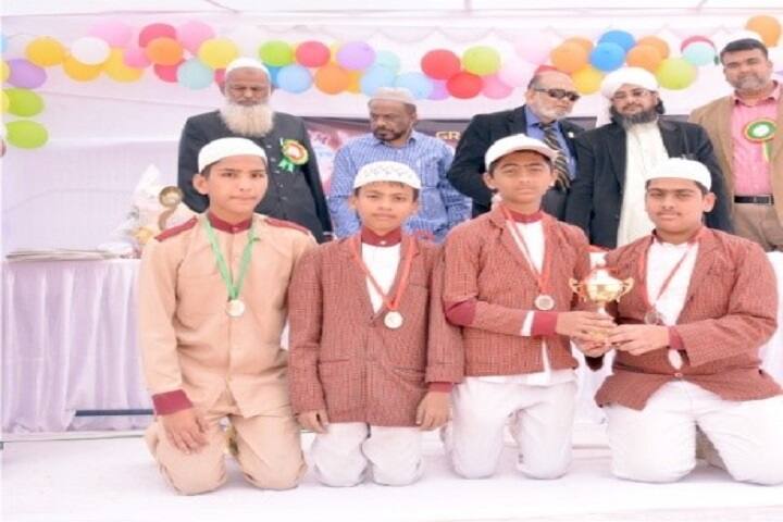 Madina Quraanic Mission High School-Sports Winner
