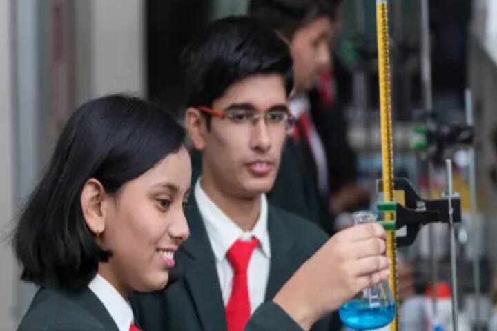 Narayana e-Techno School-Science Lab