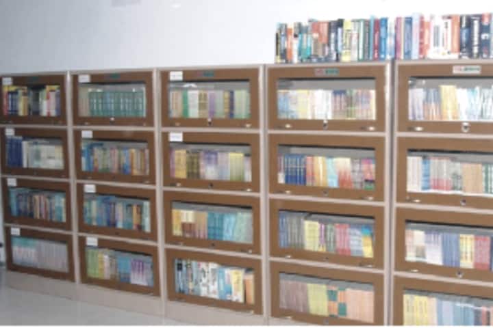 De Paul English Medium Higher Secondary School-Library