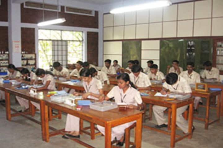 De Paul English Medium Higher Secondary School-Science Lab