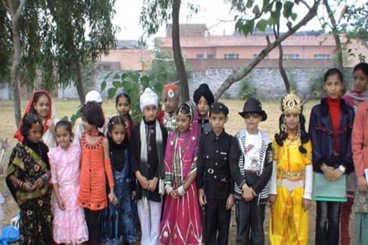 Tiny Tots Higher Secondary School-Fancy Dress