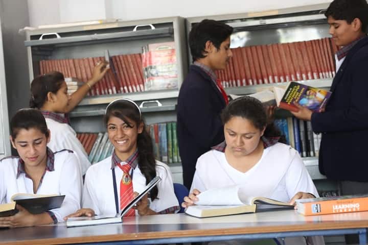 Tiny Tots Higher Secondary School-Library