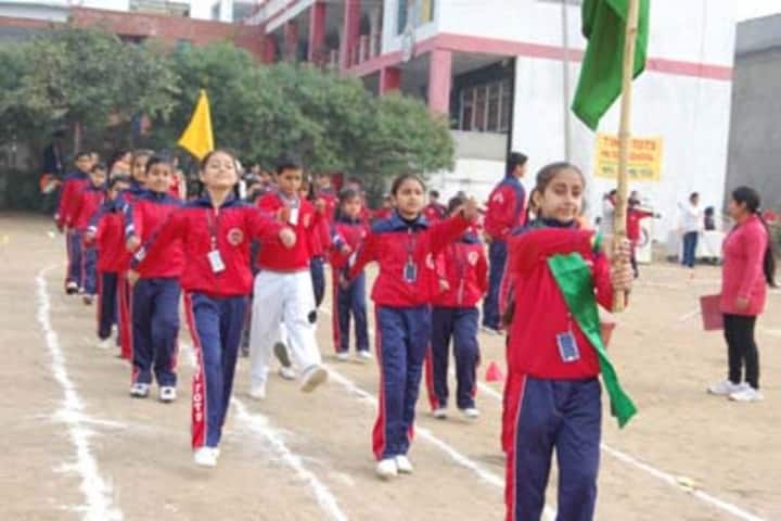 Tiny Tots Higher Secondary School-March Past