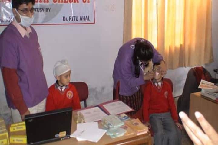 Tiny Tots Higher Secondary School-Medical Camp