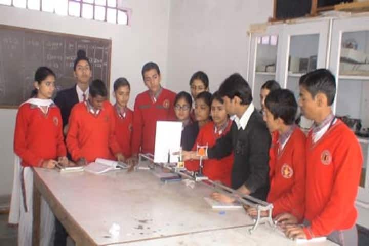 Tiny Tots Higher Secondary School-Physics Lab