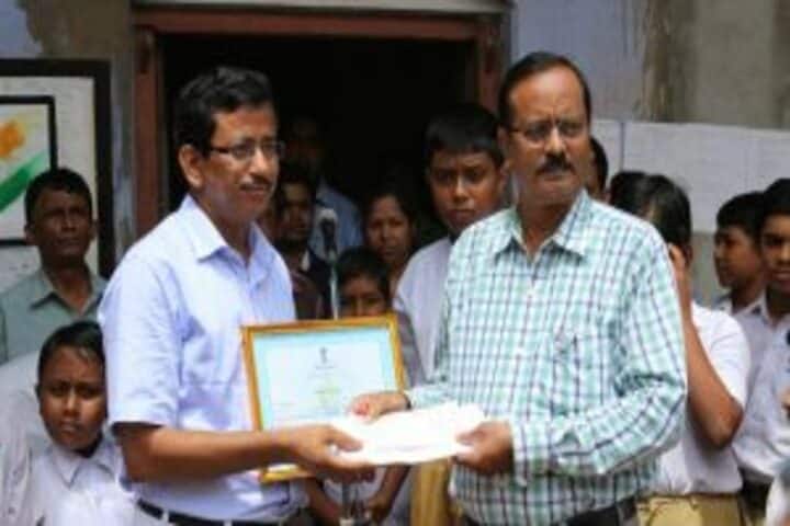 Kalna Maharajas High School-Award
