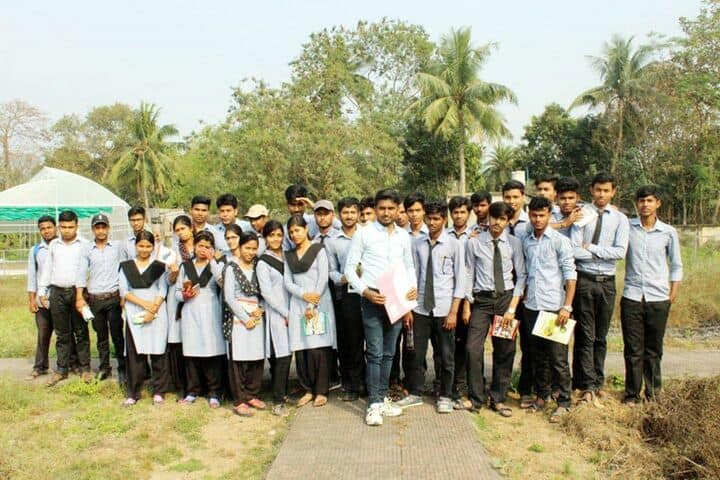 Kalna Maharajas High School-Students