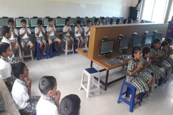Gurukul International School-Computer Lab